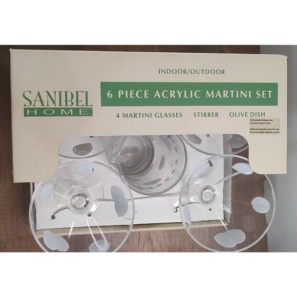 Sanibel Home Acrylic Pitcher And 4 Martini Glasses With Olive Pattern D1 - Picture 5 of 6